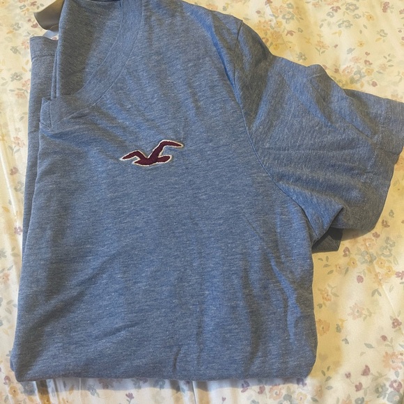 Lot of hollister size medium men’s v neck t shirts - Picture 3 of 5